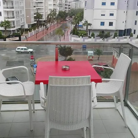 Apartment Residence *